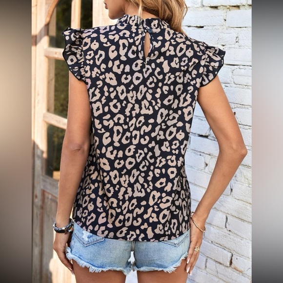 Boho leopard print ruffle hem blouse - Picture 3 of 6